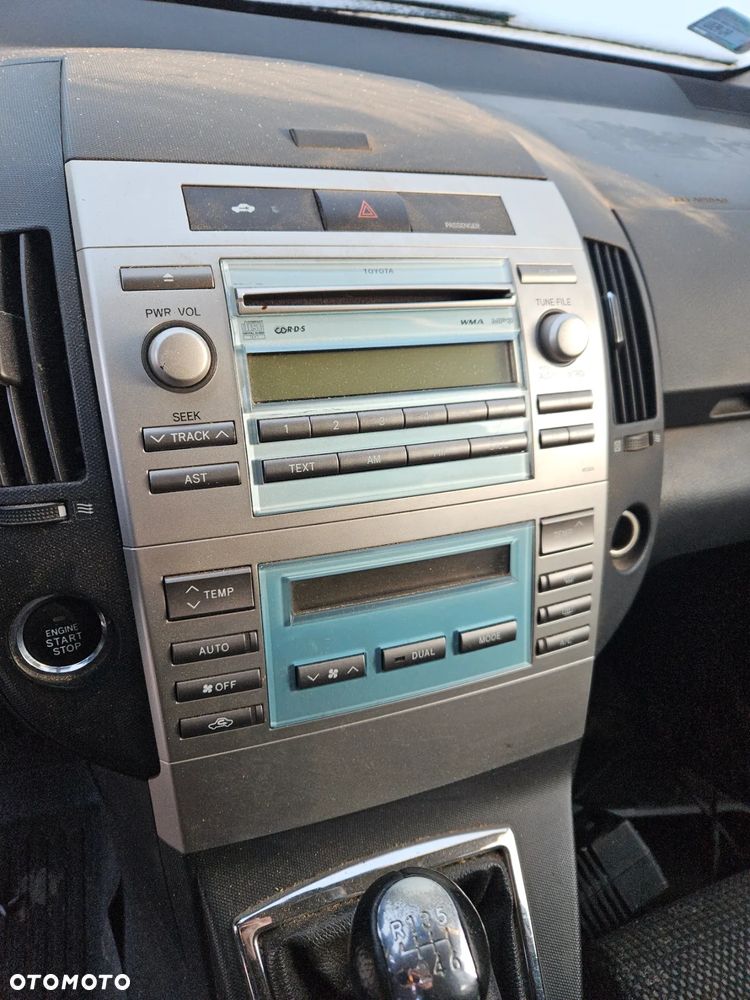 Radio radioodtwarzacz MP3 Toyota Corolla Verso II 2004-2009r - 1