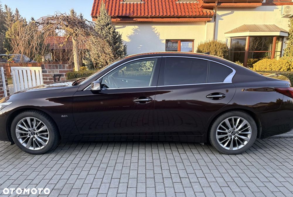 Infiniti Q50 2.0t Premium EU6 - 7
