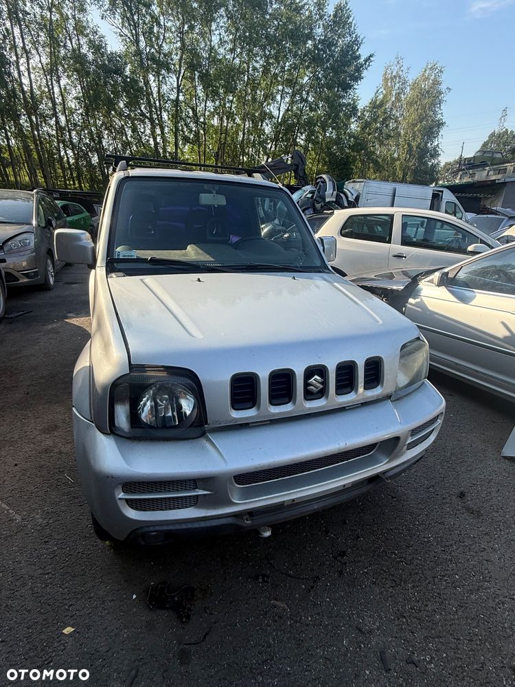Suzuki Jimmy na części - 4