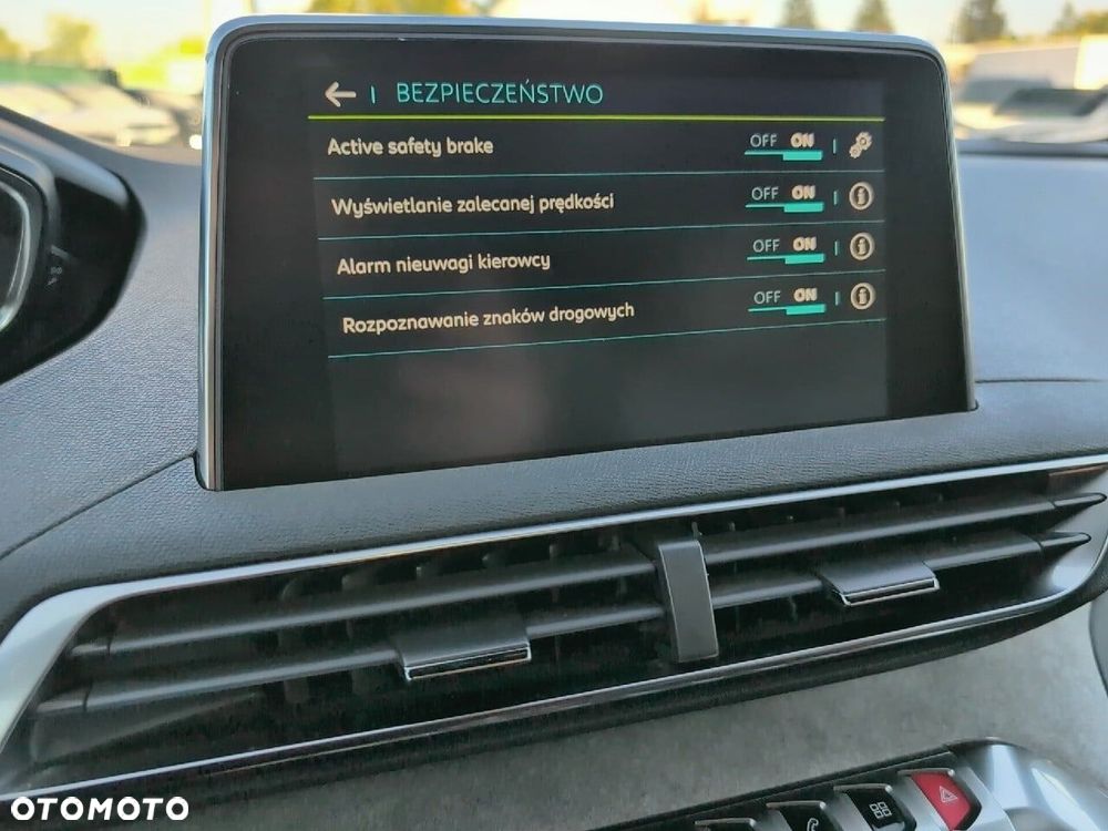 Peugeot 3008 1.6 PureTech Hybrid4 PHEV GT S&S EAT8 - 25