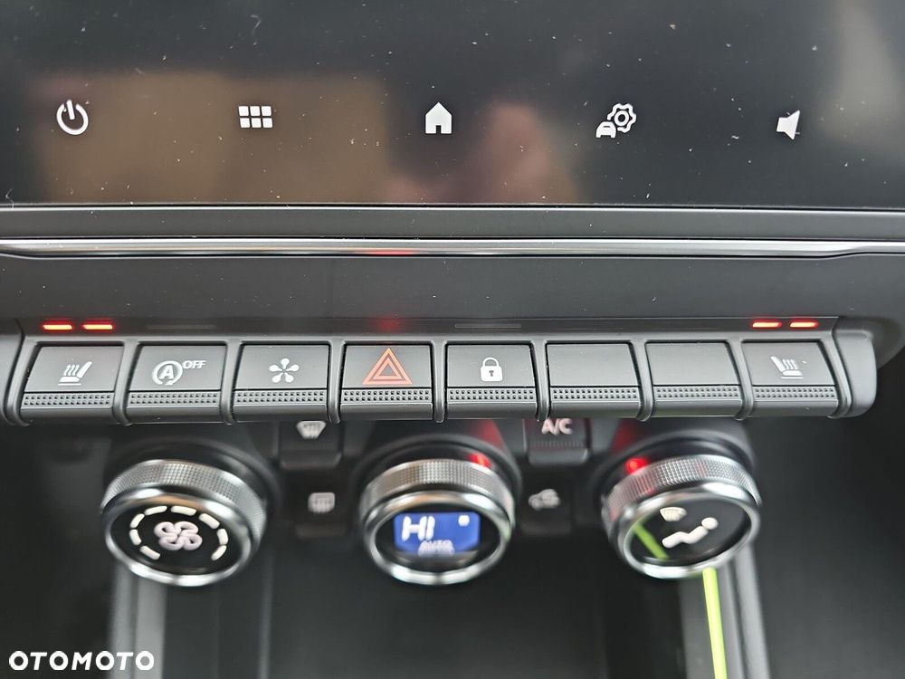 Renault Clio 1.0 TCe Techno - 23