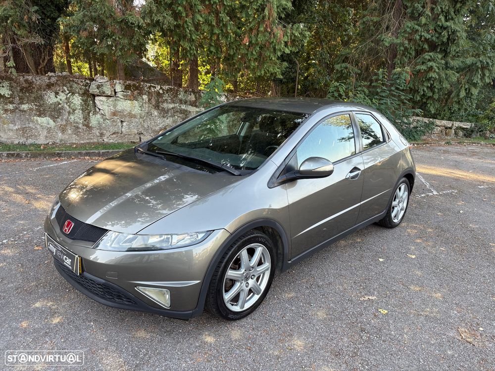 Honda Civic 1.6 ES Exclusive Hi-Tech - 7