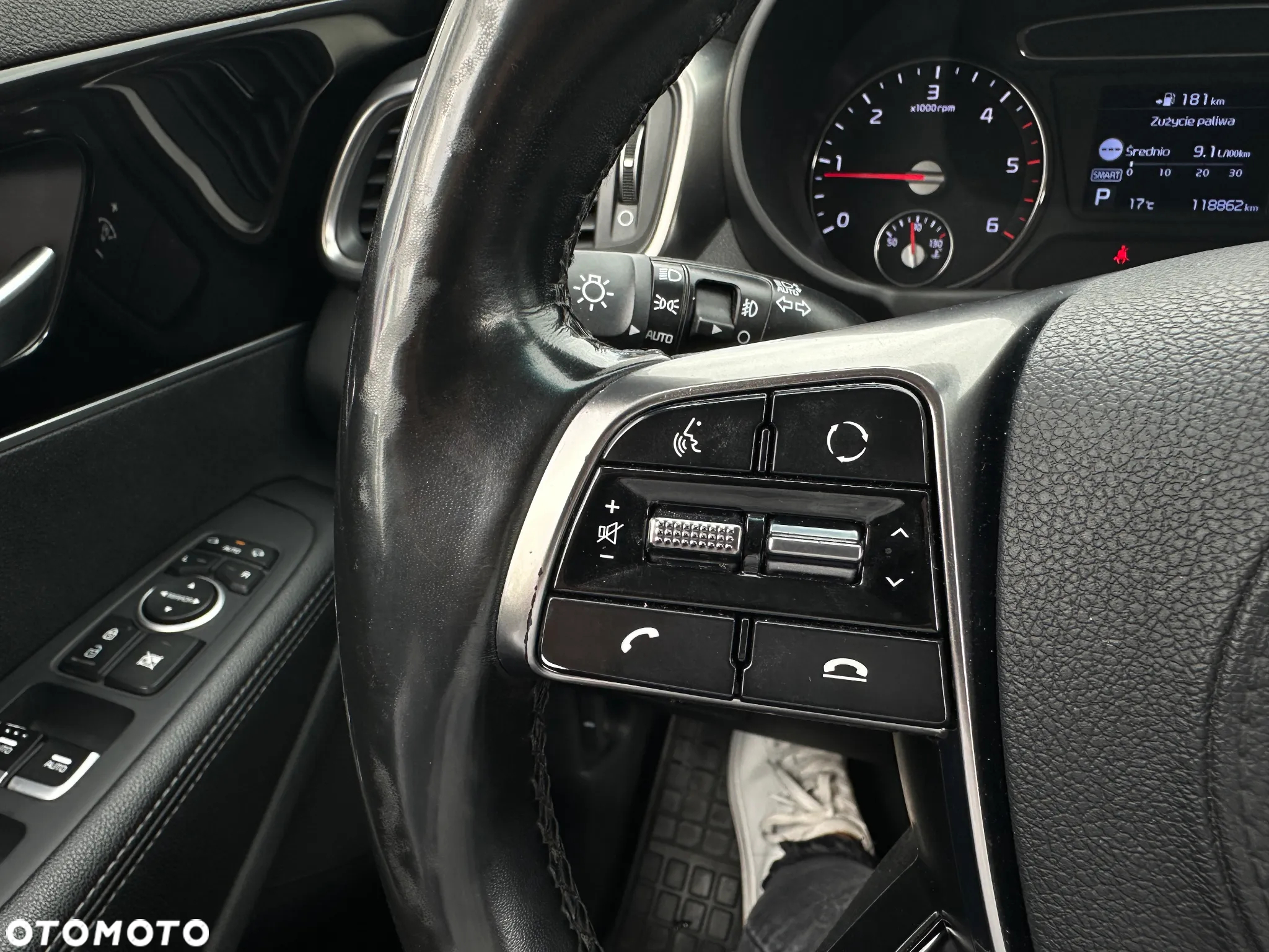 Kia Sorento 2.0 CRDI L - 22