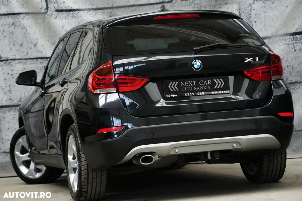BMW X1 xDrive25d Aut. Sport Line - 4