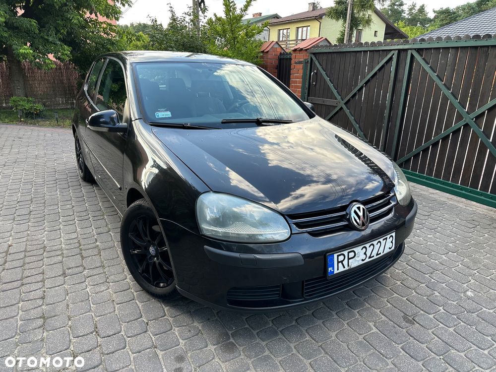 Volkswagen Golf - 2