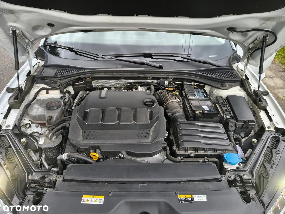 Skoda Superb 2.0 TDI DSG L&K - 18