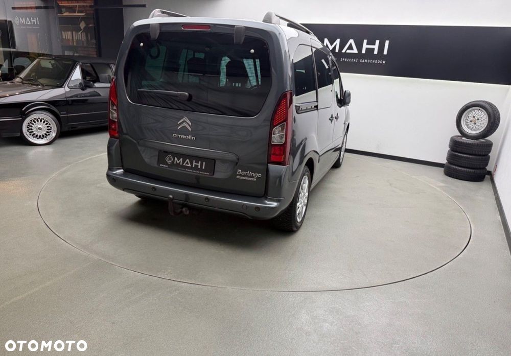 Citroën Berlingo Multispace BlueHDi 120 S&S SHINE - 11