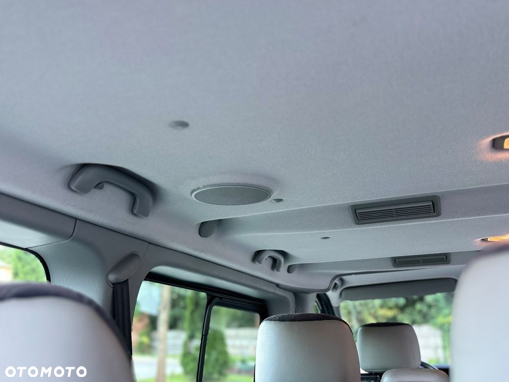 Renault Trafic L1H1 Passenger Lux - 26