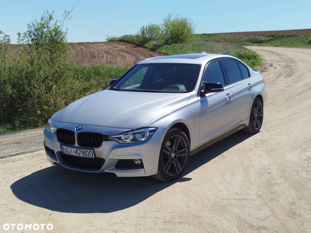 BMW Seria 3 328i xDrive Sport Line - 8