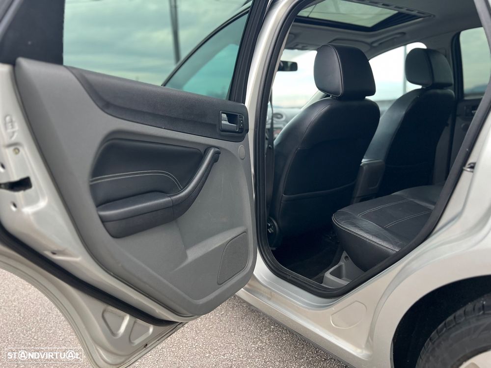 Ford Focus SW 1.6 TDCi Titanium - 11