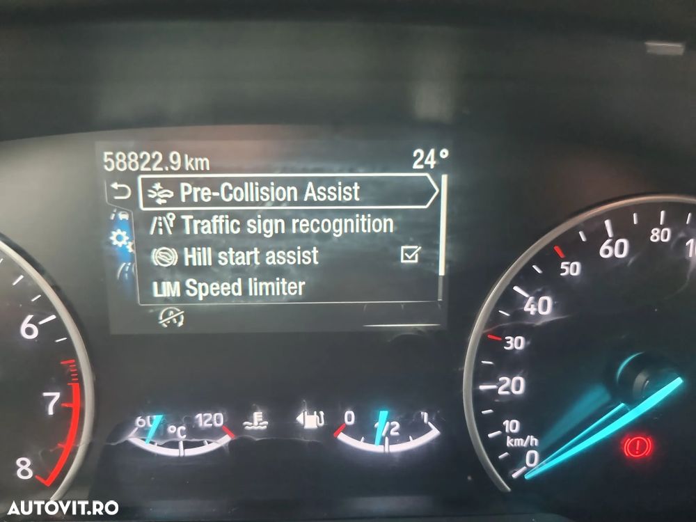 Ford EcoSport - 19