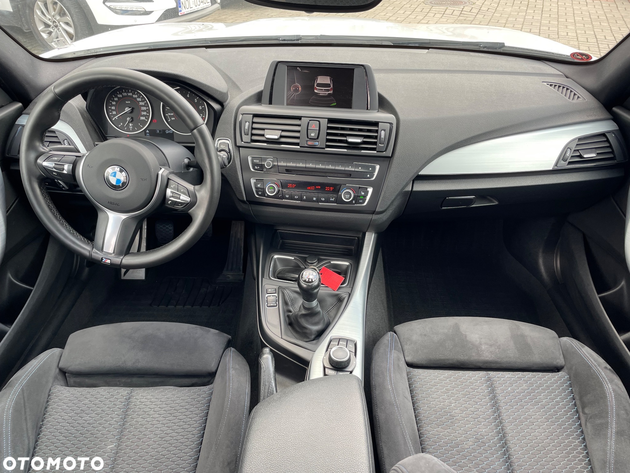BMW Seria 1 118i M Sport - 24
