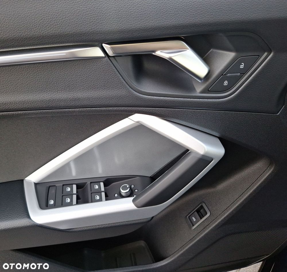 Audi Q3 Sportback 35 TFSI mHEV S tronic - 10