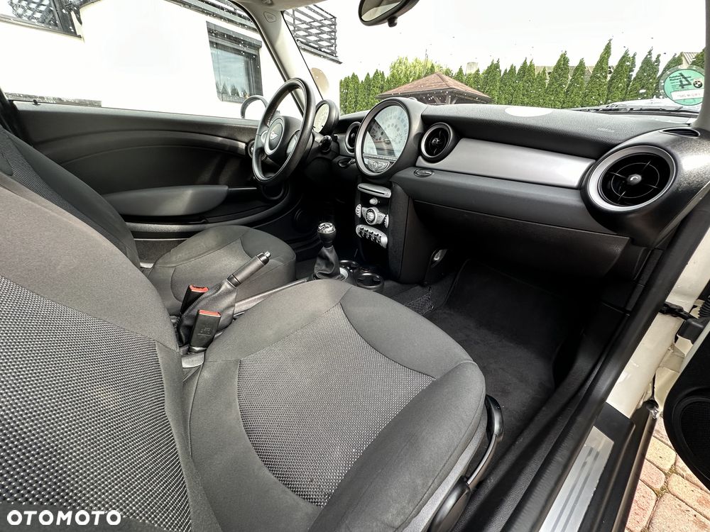 MINI Cooper - 6