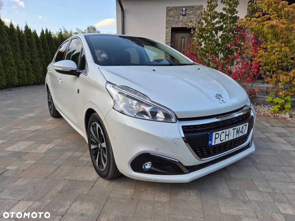 Peugeot 208 PureTech 82 Start & Stop Tech Edition - 1