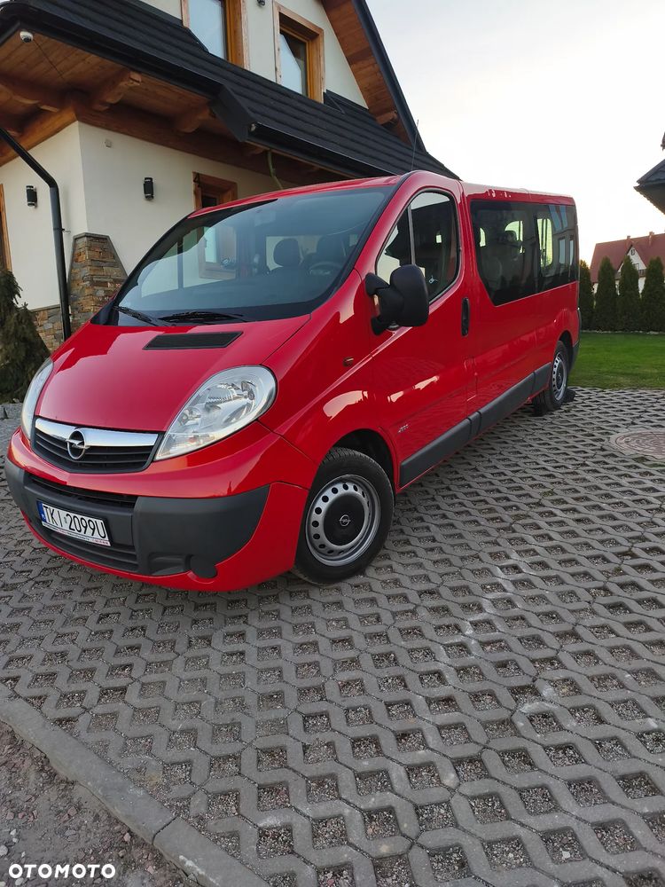 Opel Vivaro L2H1 2.9t - 9