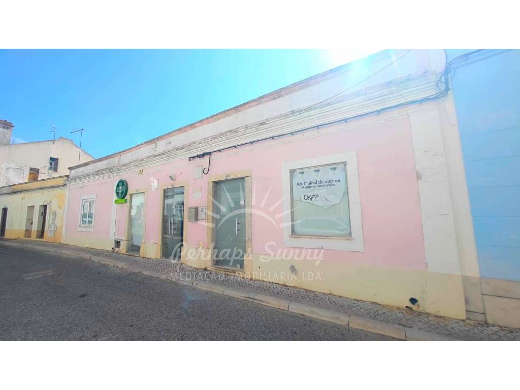 Espaço comercial + Moradia T3 centro de Grândola - Grande imagem: 2/4