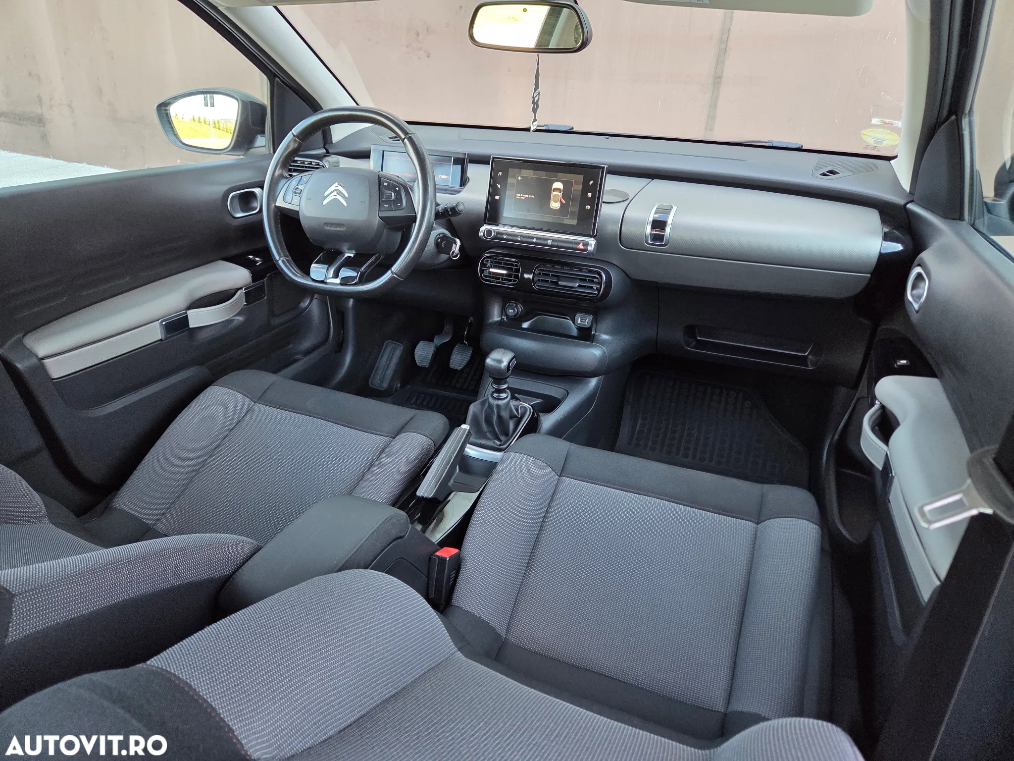 Citroën C4 Cactus - 23