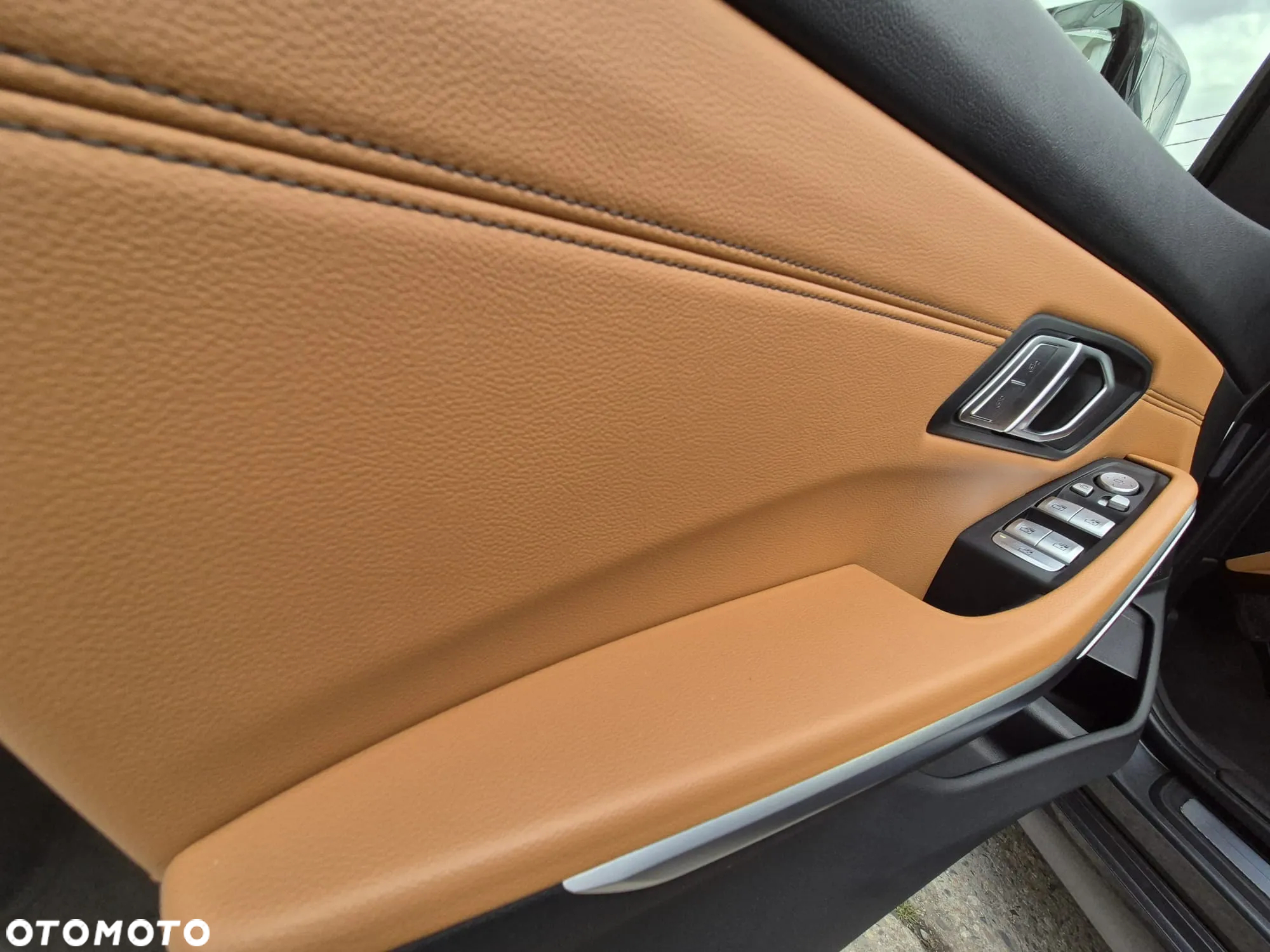 BMW Seria 3 318i M Sport - 30