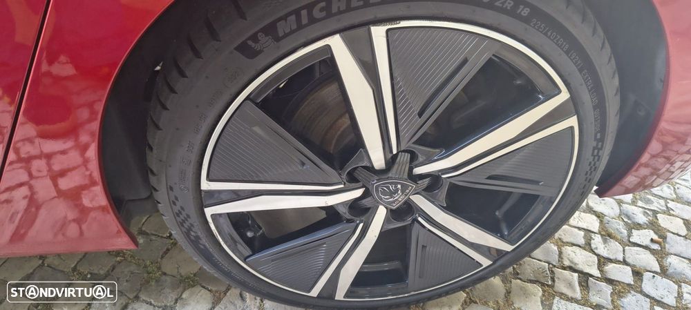 Peugeot 308 1.6 Hybrid GT e-EAT8 - 20