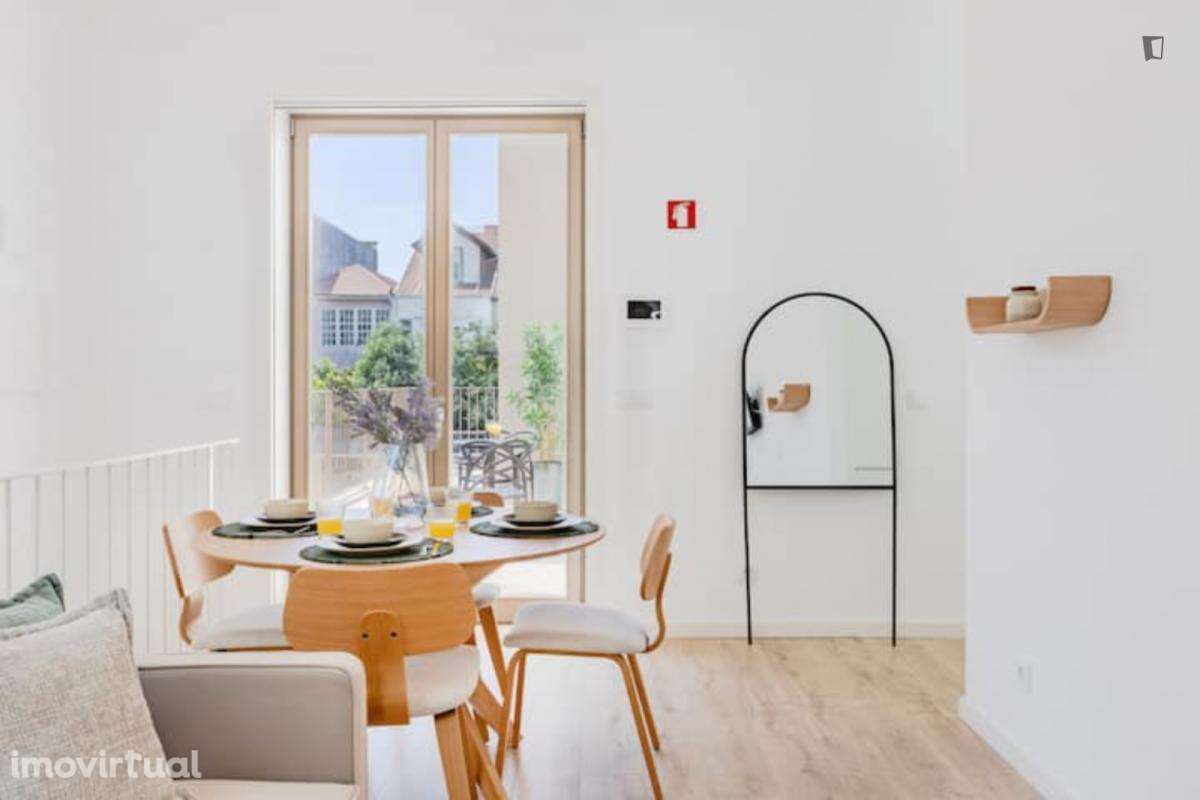 Apartamento com 1 quartos - localizado em Cedofeita Porto - Grande imagem: 4/36