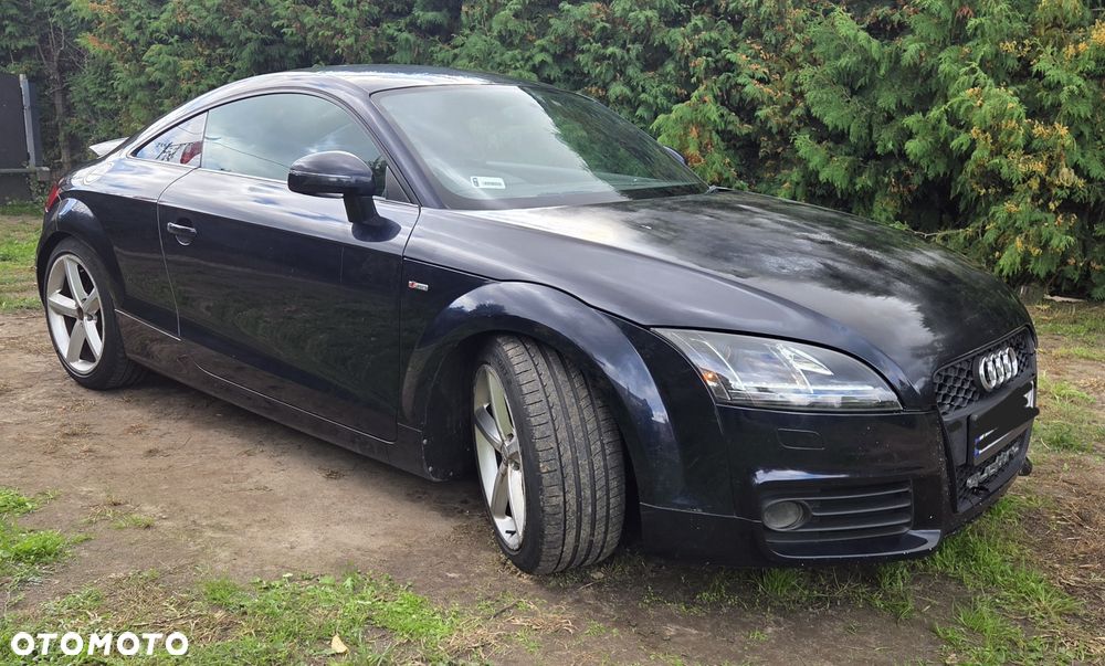 Audi TT S Coupé - 4