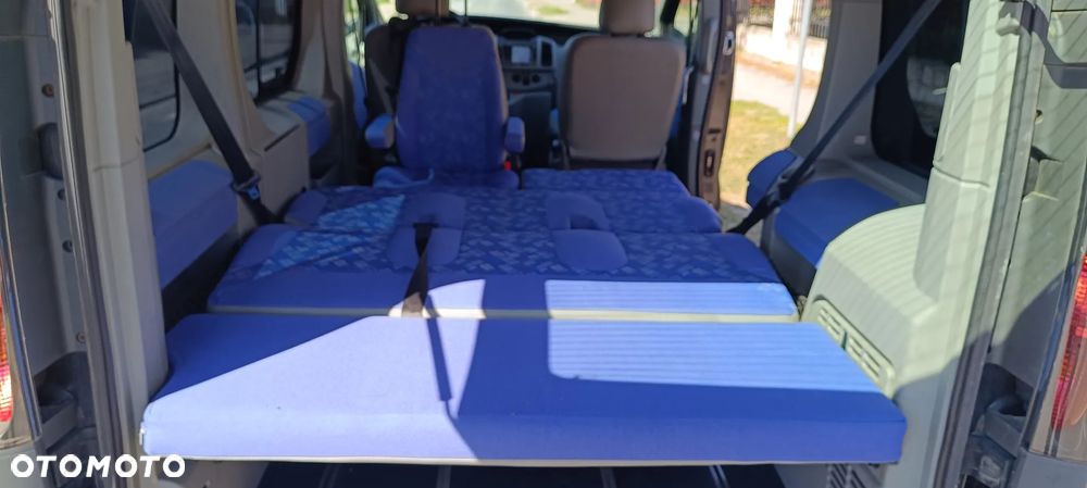 Opel Vivaro - 15