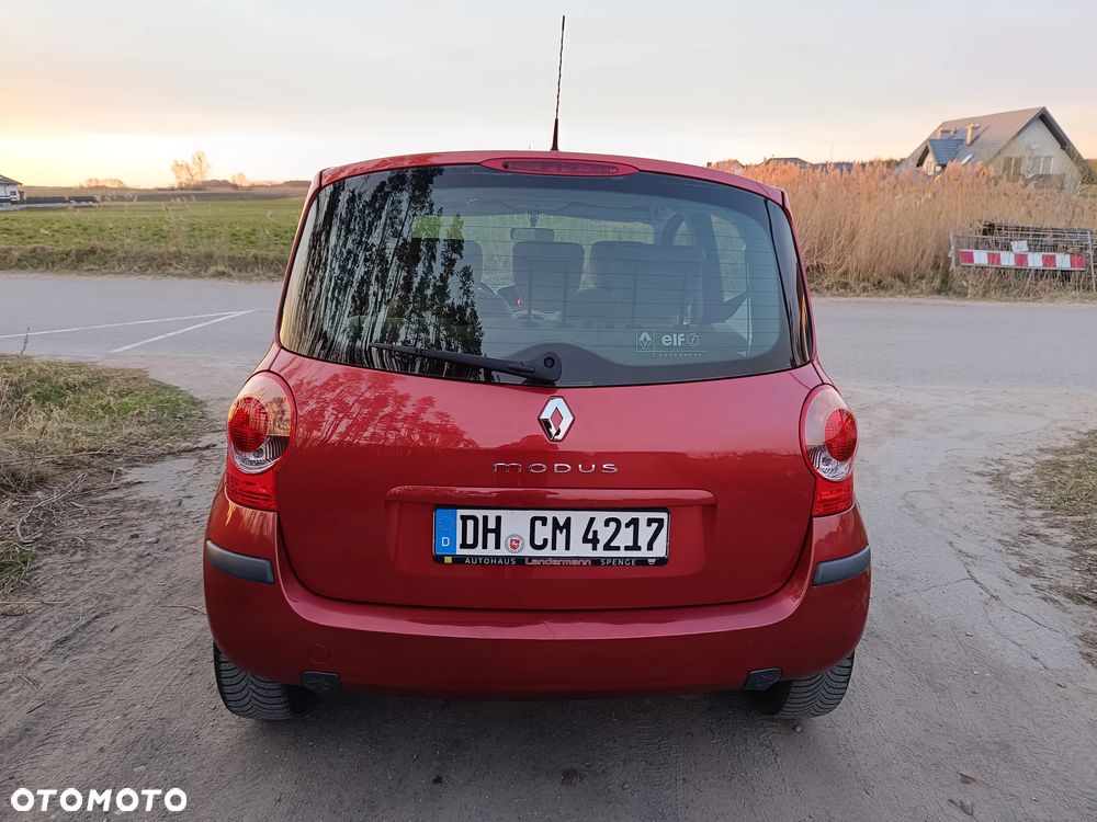 Renault Modus 1.6 16V ESP Dynamique - 12