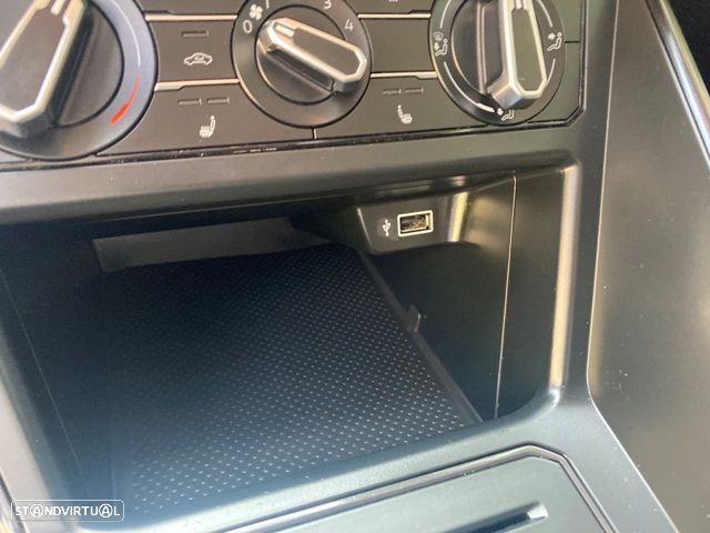 VW Polo 1.0 Trendline - 23
