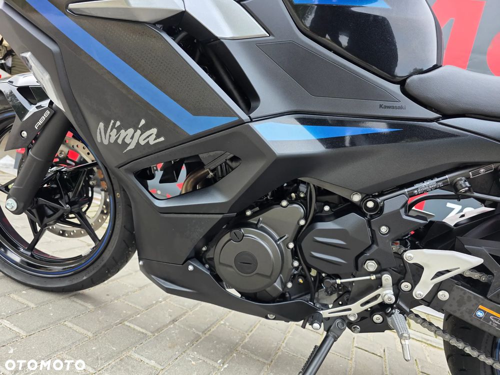 Kawasaki Ninja 500 - 11