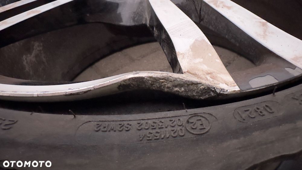 Felgi 20” Porsche (2 sprawne z oponami, 2 uszkodzone bez) - 13