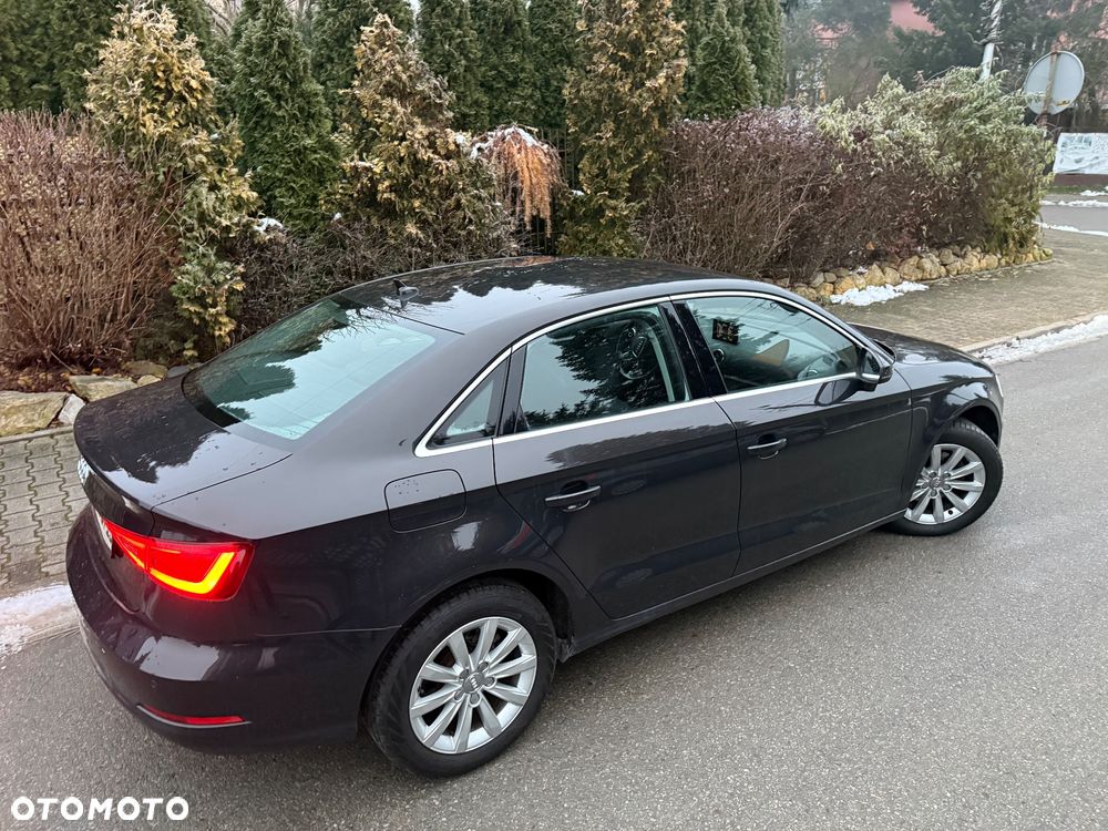 Audi A3 Limousine 1.6 TDI clean diesel Attraction - 11