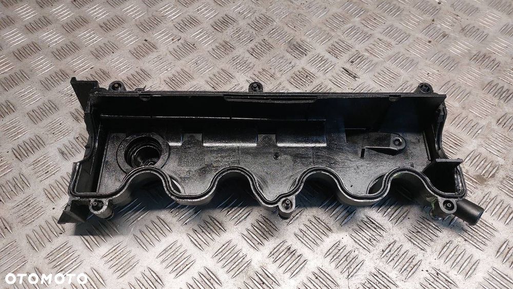 POKRYWA ZAWORÓW FIAT PUNTO II 1.9 JTD 188A2000 - 3