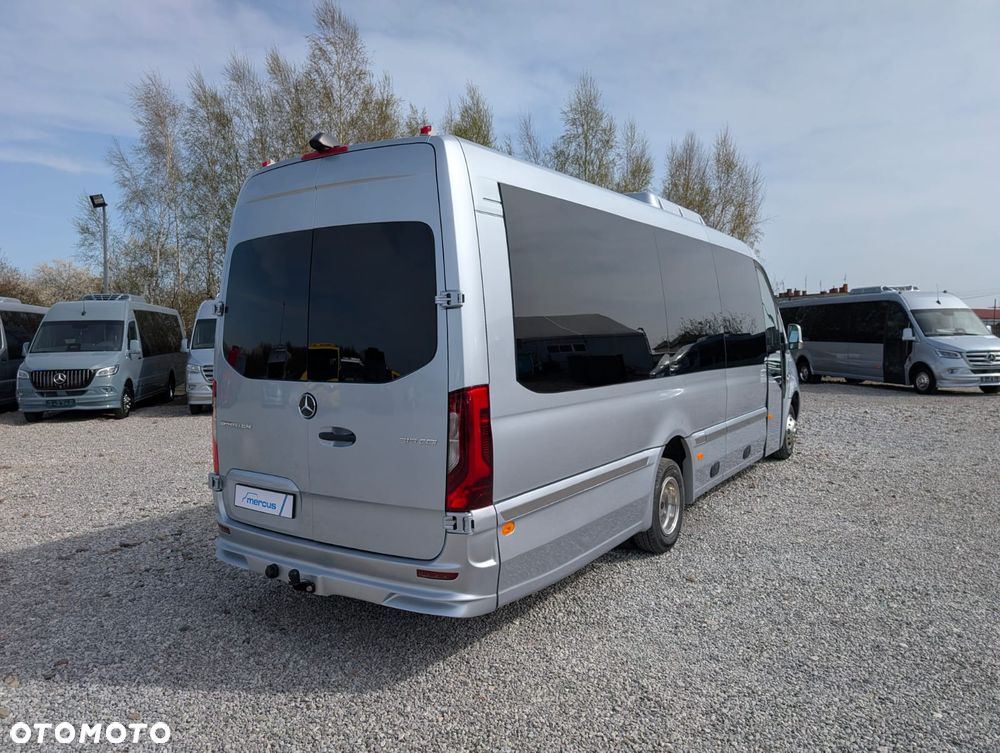 Mercedes-Benz Sprinter 519 - 8