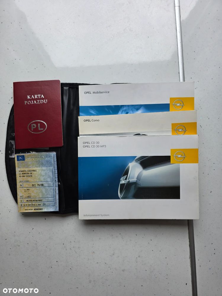 Opel Corsa - 25