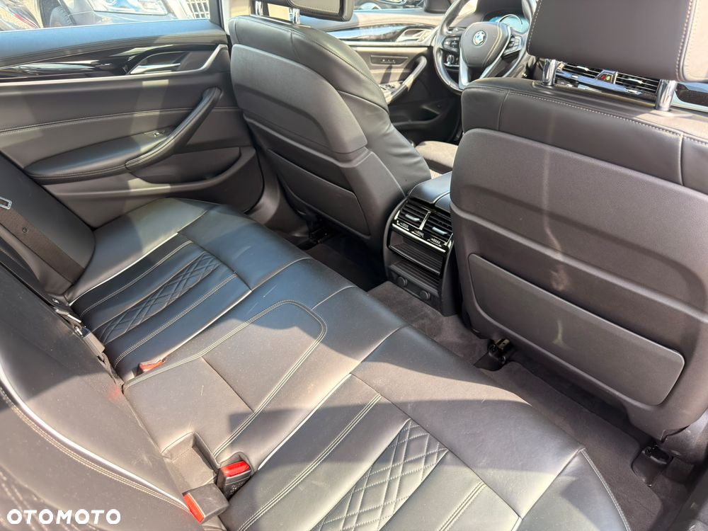 BMW Seria 5 520d Efficient Dynamics Luxury Line - 14