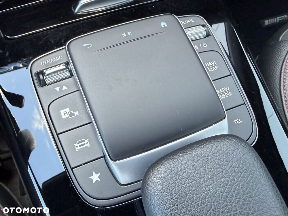 Mercedes-Benz Klasa A 180 AMG Line 7G-DCT - 30