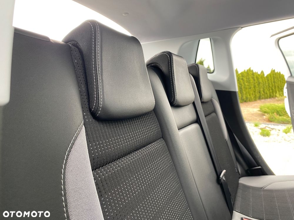 Peugeot 2008 PureTech 110 Stop&Start Allure - 16