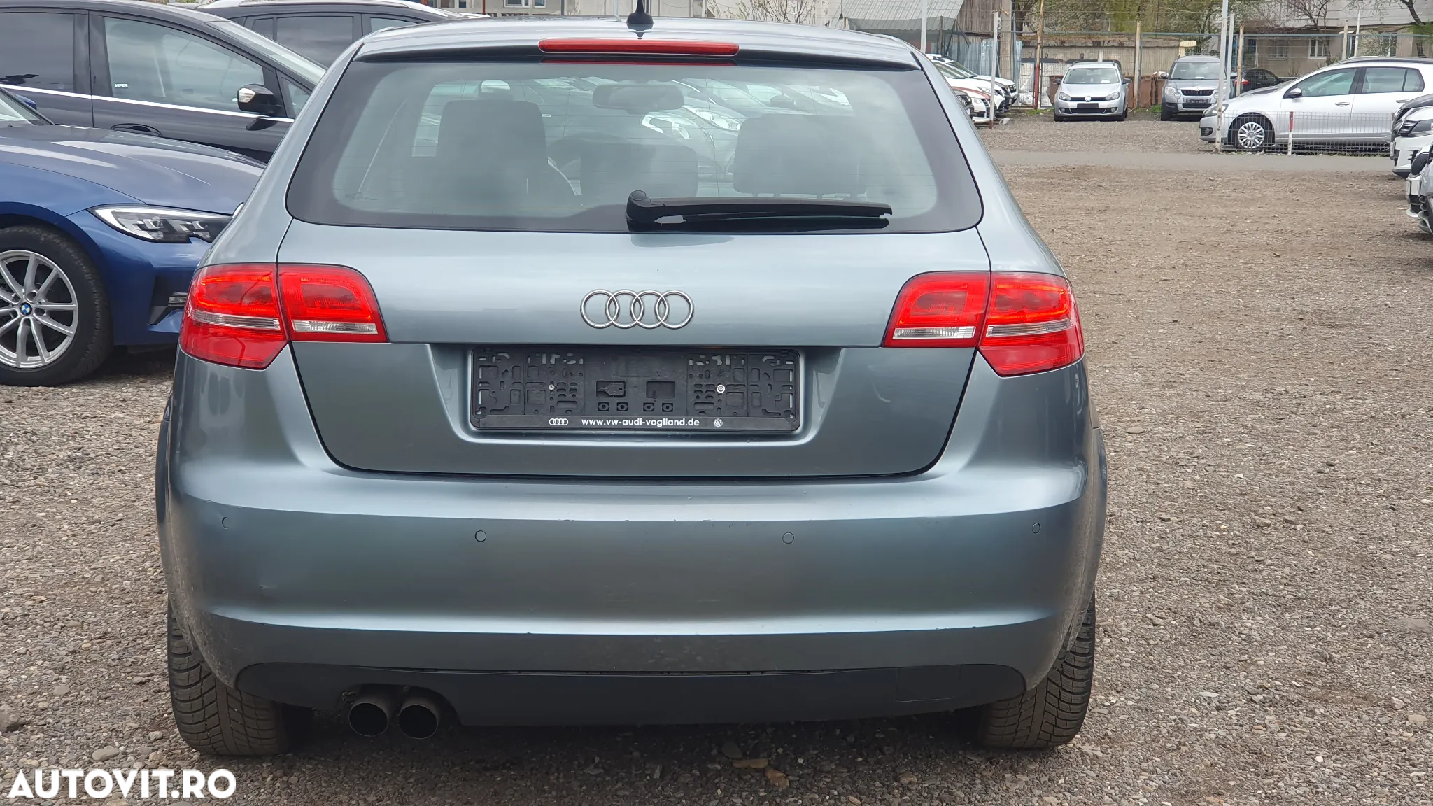 Audi A3 1.8 TFSI Sportback S tronic Ambition - 4