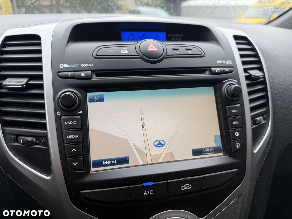 Hyundai ix20 1.4 blue YES Silver - 23