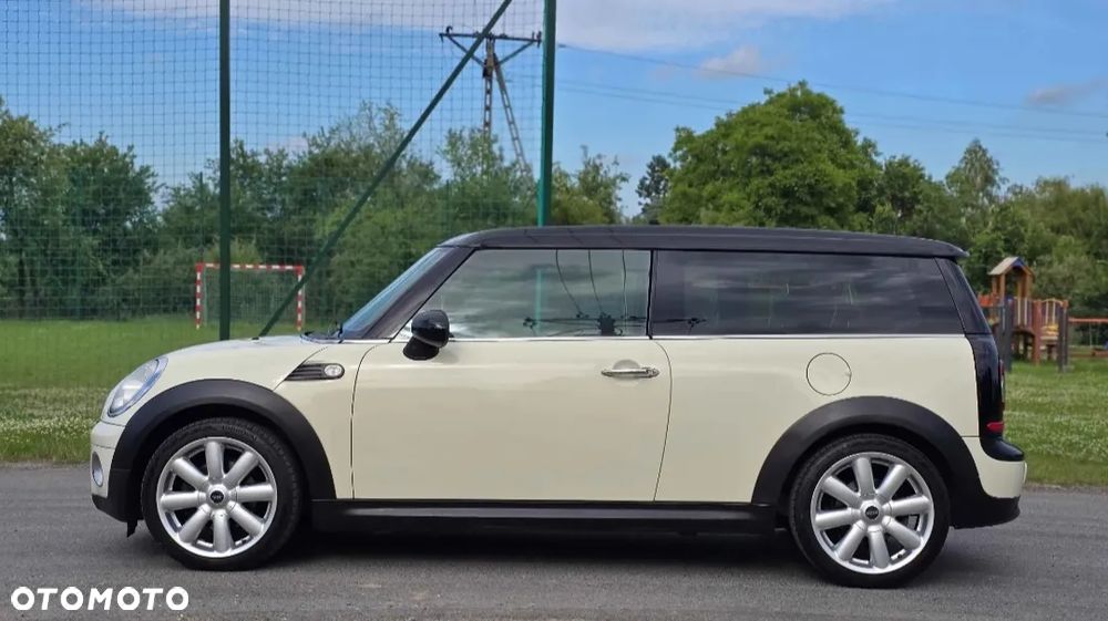 MINI Clubman Cooper D - 9