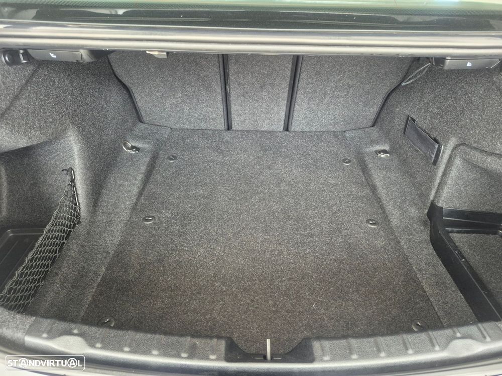 BMW 316 i Line Modern Auto - 27