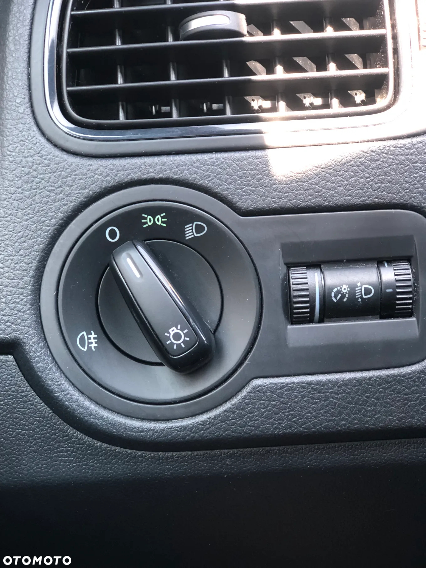 Volkswagen Polo - 5