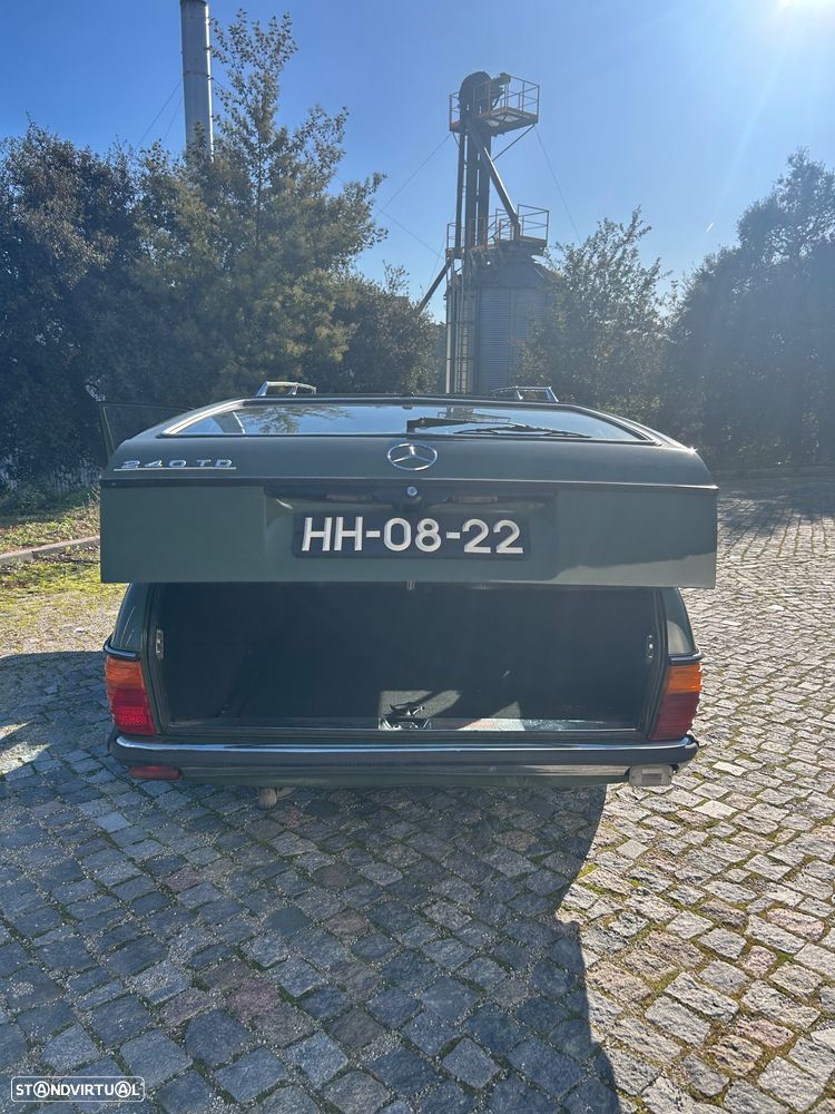 Mercedes-Benz W123 (1976-1986) - 12