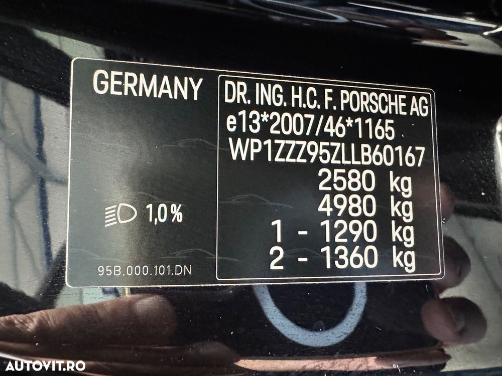Porsche Macan GTS PDK - 23