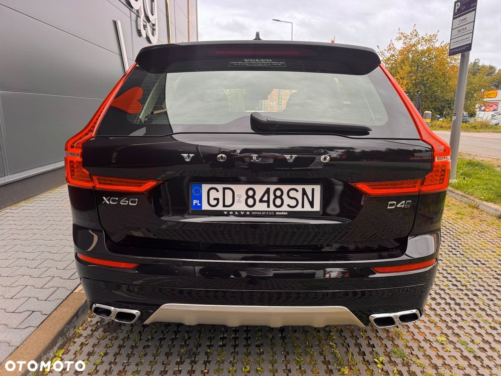 Volvo XC 60 D4 AWD Momentum - 12