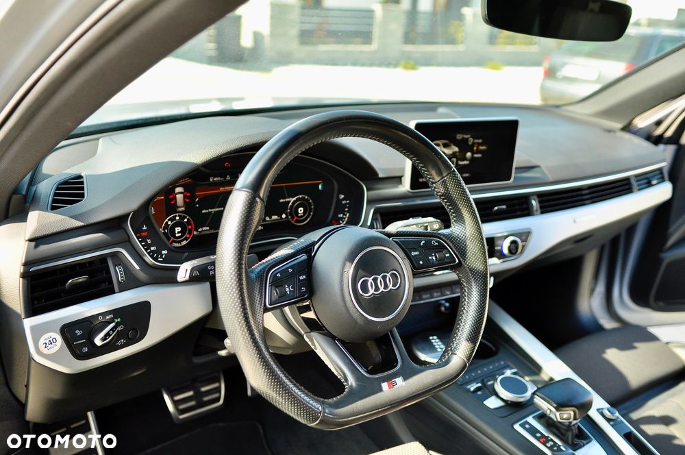 Audi A4 Avant 3.0 TDI quattro S tronic sport - 4