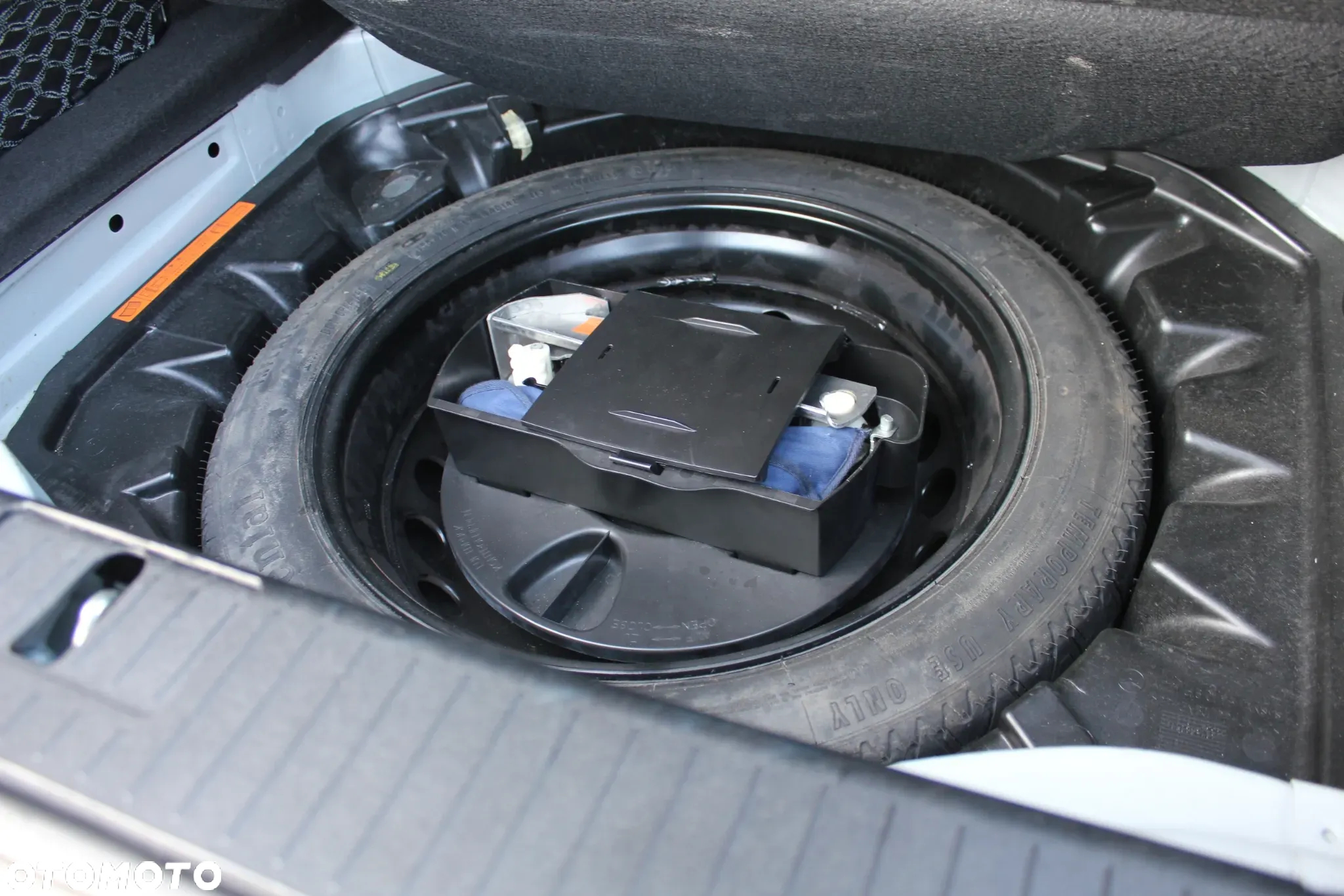 Mercedes-Benz CL 500 7G-TRONIC - 28