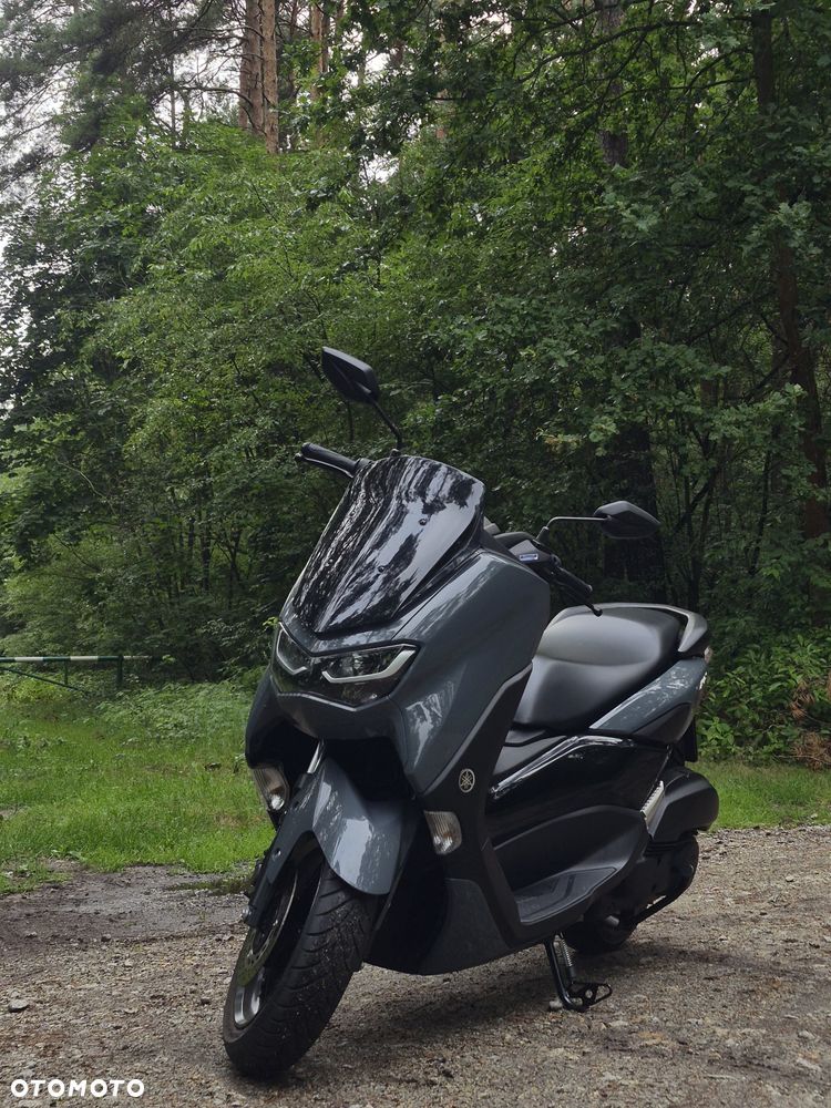 Yamaha NMAX - 1