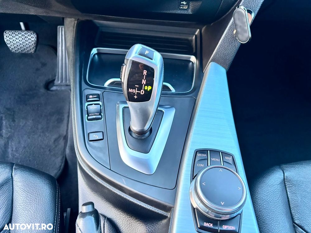 BMW Seria 3 318d Aut. Luxury Line - 18